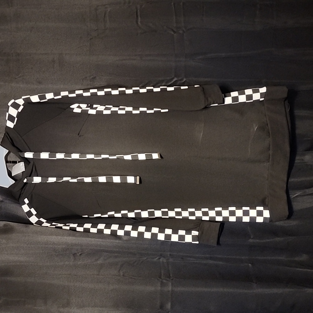 No Boundaries juniors medium black and  checkered pattern hooded dress
